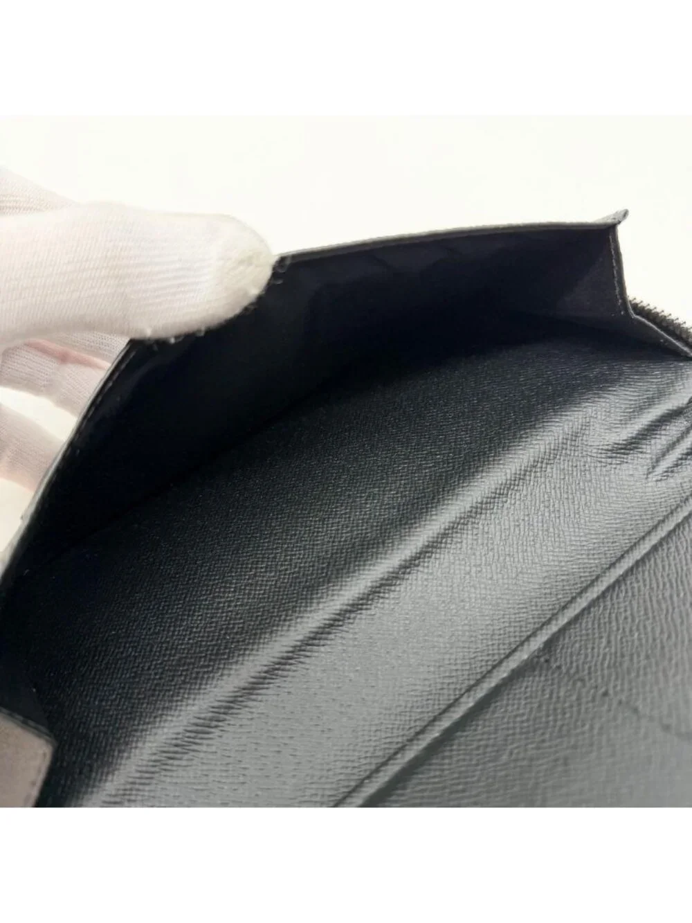 Louis Vuitton Zippy Wallet Vertical Eclipse